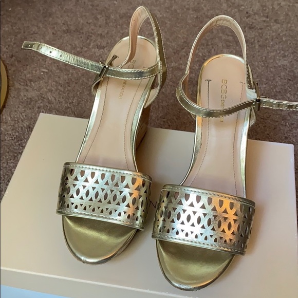 BCBGeneration Pippi Gold Strap Platform Cork Wedge - Picture 8 of 13